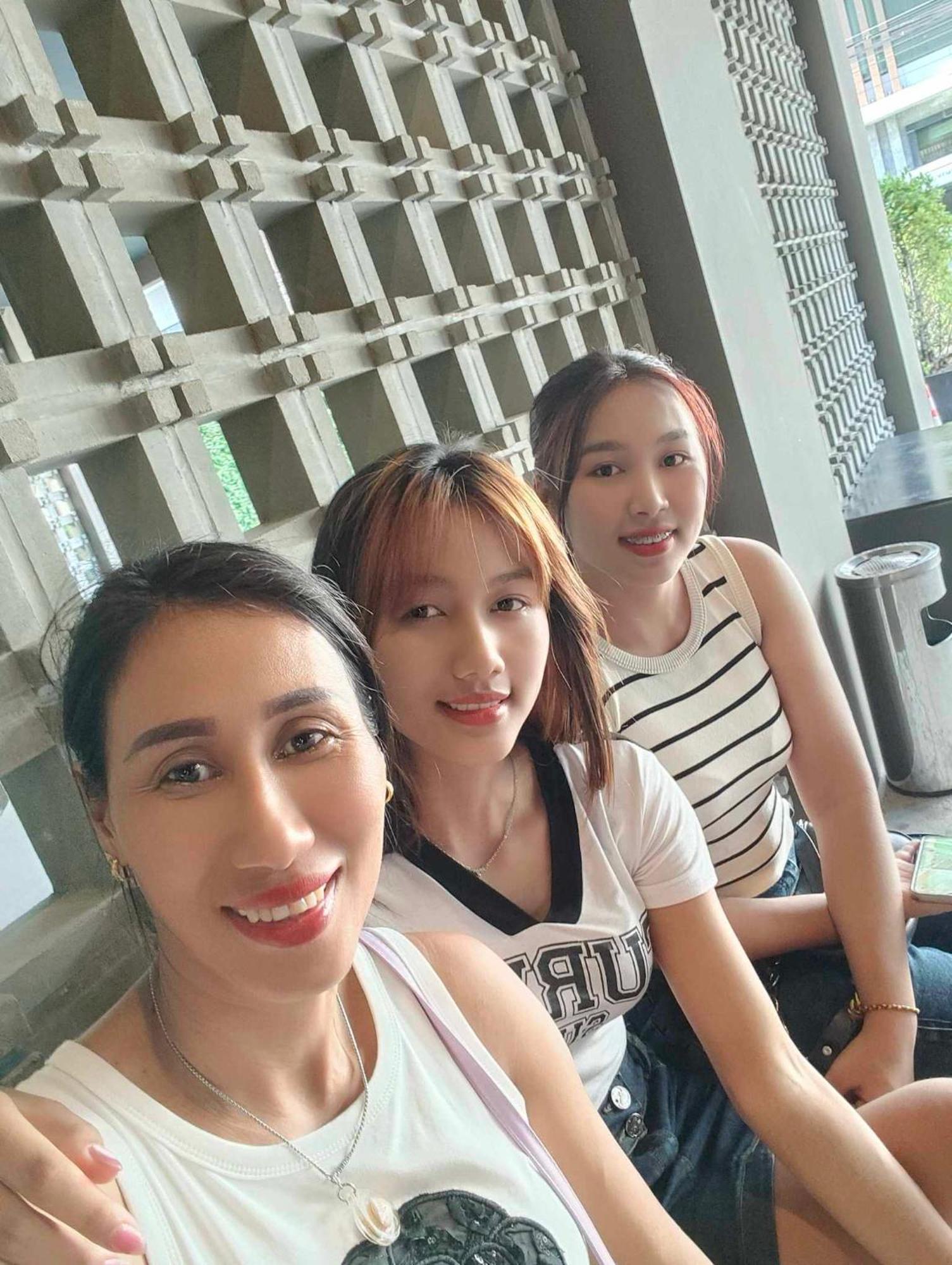 Yuri Guesthouse Pantai Jomtien Bagian luar foto
